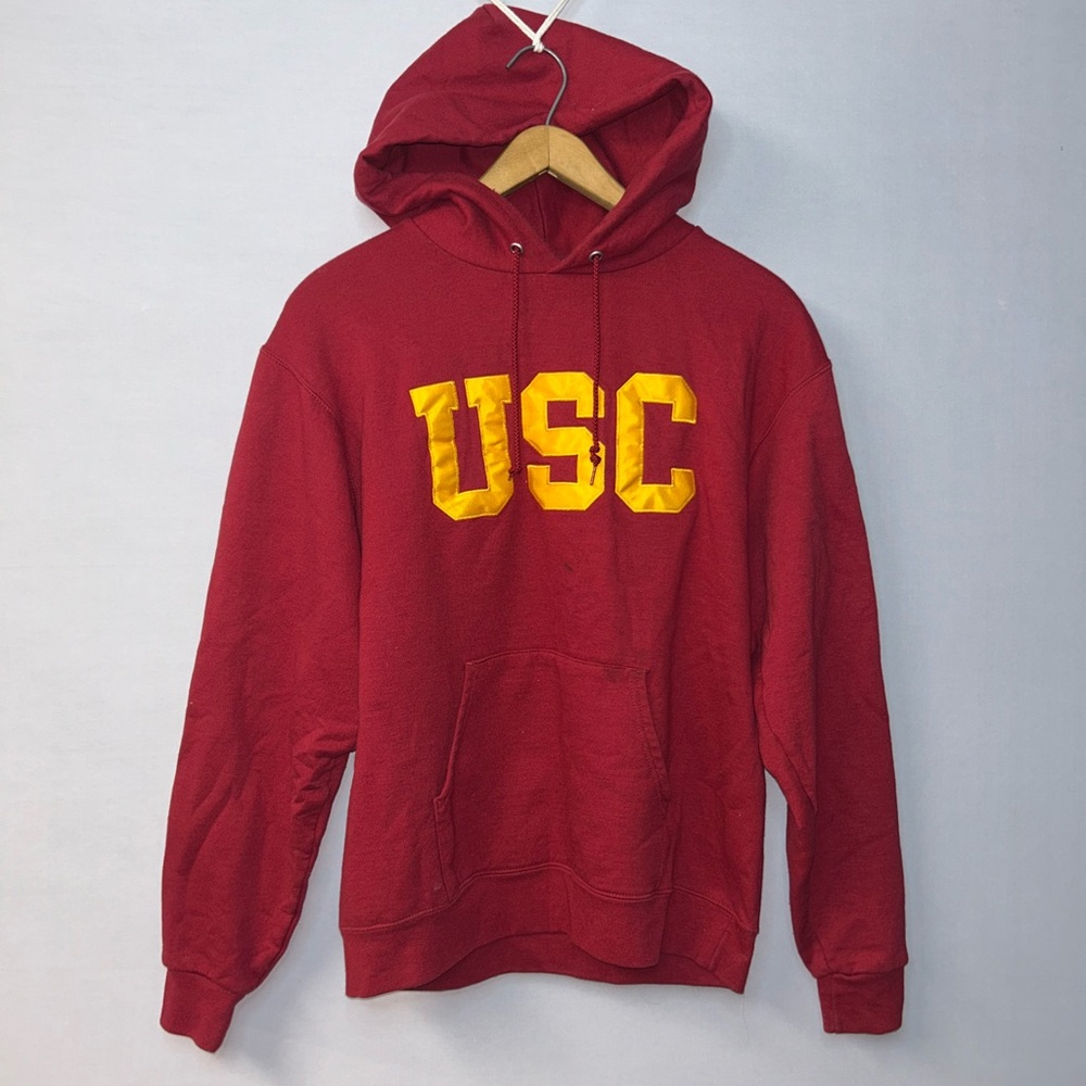 Champion USC Maroon Hoodie — Men’s Medium